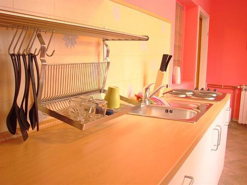 Buzz Hostel Zagreb Luaran gambar